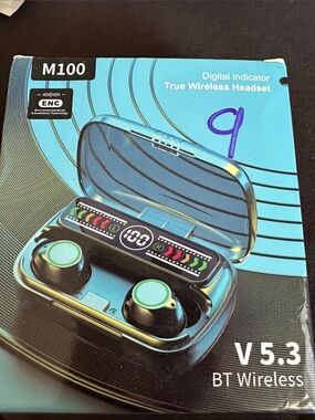 M100 True Wireless Headset - Black with Green Accents